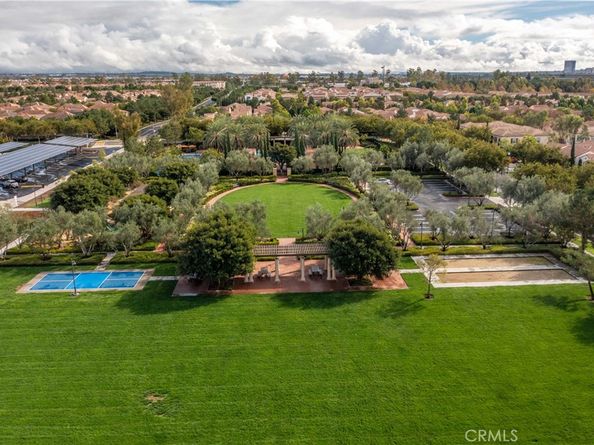 81 Strawberry, Irvine CA 92620