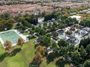 81 Strawberry, Irvine CA 92620