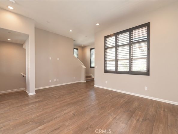 81 Strawberry, Irvine CA 92620