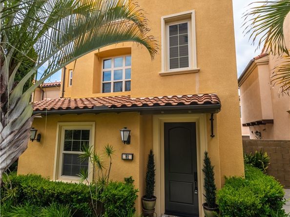 81 Strawberry, Irvine CA 92620
