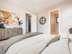 81 Strawberry, Irvine CA 92620