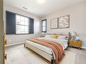 81 Strawberry, Irvine CA 92620