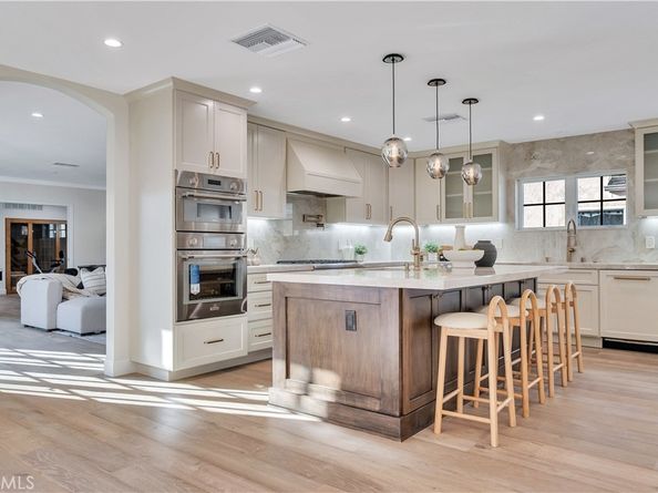 4001 4001 Pine, Long Beach CA 90807