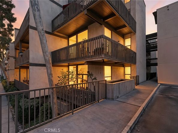 6209 Marina Pacifica N, Long Beach CA 90803