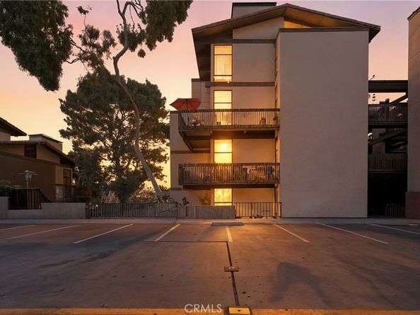 6209 Marina Pacifica N, Long Beach CA 90803