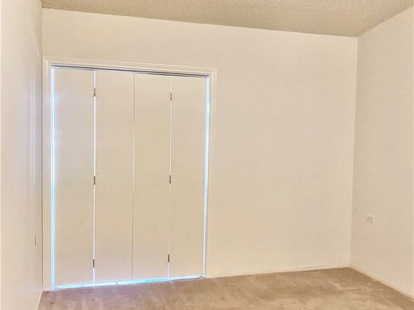 13741 Annadale Dr., M1-18K, Seal Beach CA 90740