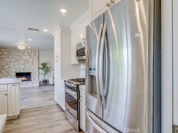 3560 Iris Cir, Seal Beach CA 90740