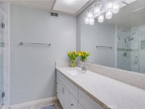 3560 Iris Cir, Seal Beach CA 90740