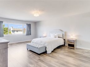 3560 Iris Cir, Seal Beach CA 90740