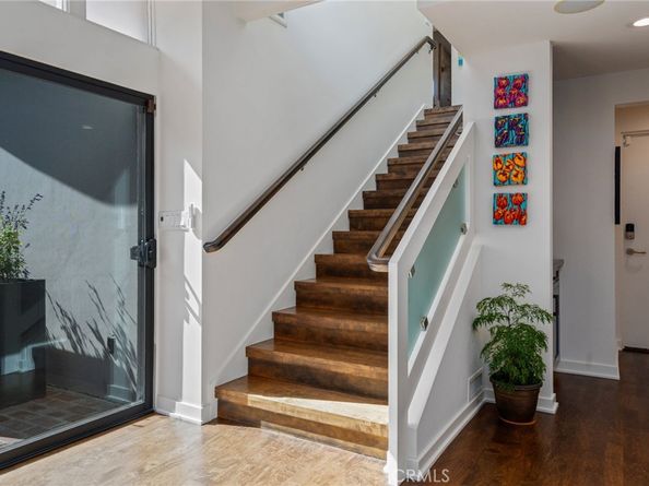 253 Ancona, Long Beach CA 90803