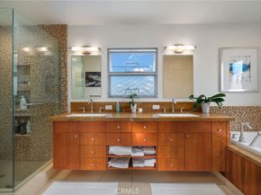 253 Ancona, Long Beach CA 90803