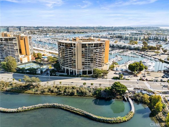 4265 Marina City Dr. 207, Marina Del Rey CA 90292