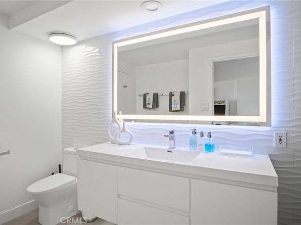 4265 Marina City Dr. 207, Marina Del Rey CA 90292