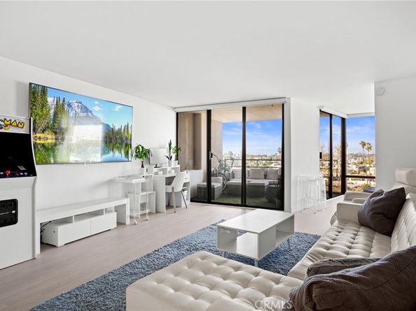 4265 Marina City Dr. 207, Marina Del Rey CA 90292