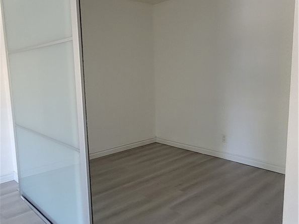 276 Streamwood, Irvine CA 92620