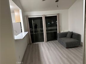 276 Streamwood, Irvine CA 92620