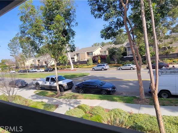 276 Streamwood, Irvine CA 92620