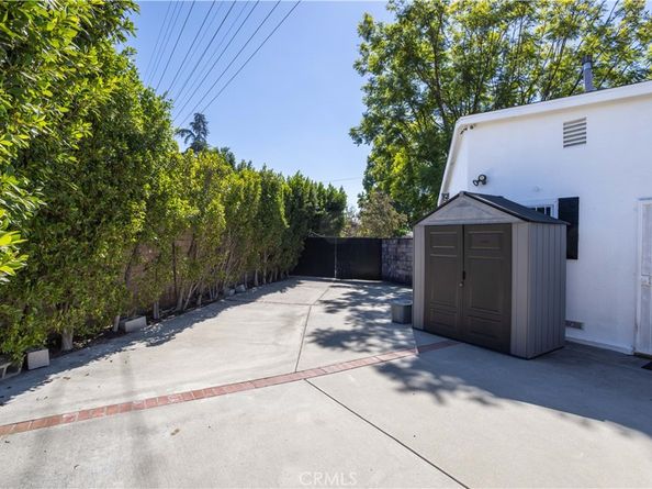 11117 Sylvan Street, North Hollywood CA 91606