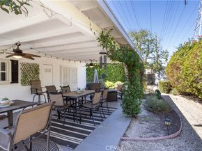 11117 Sylvan Street, North Hollywood CA 91606