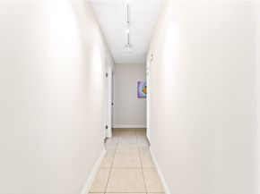 240 Moss Street 8, Laguna Beach CA 92651