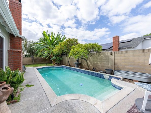 921 Azalea Avenue, Placentia CA 92870