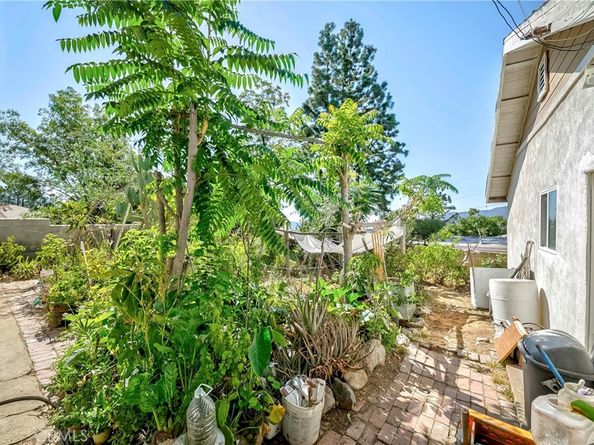 4738 New York Avenue, La Crescenta CA 91214