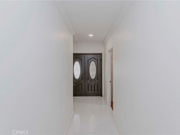 4738 New York Avenue, La Crescenta CA 91214