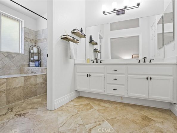 8 Massier Lane, Lake Forest CA 92610