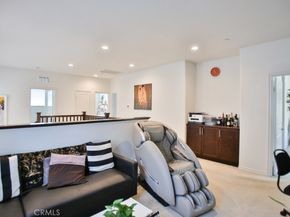 233 47th Street, Long Beach CA 90805