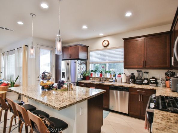 233 47th Street, Long Beach CA 90805