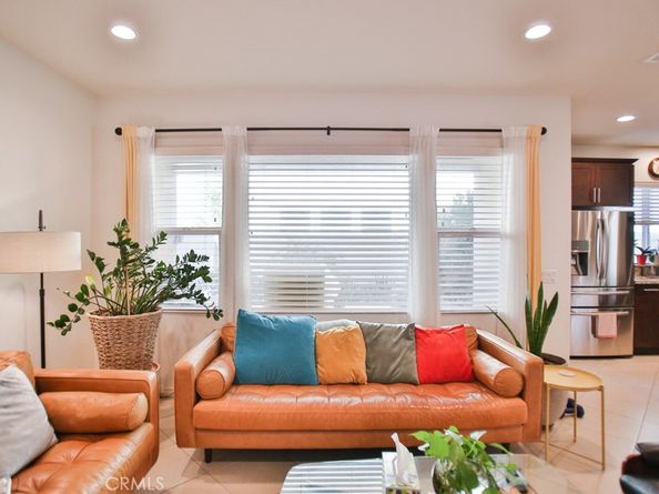 233 47th Street, Long Beach CA 90805