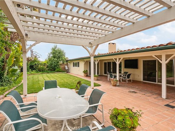 6636 Wooster Avenue, Los Angeles CA 90056