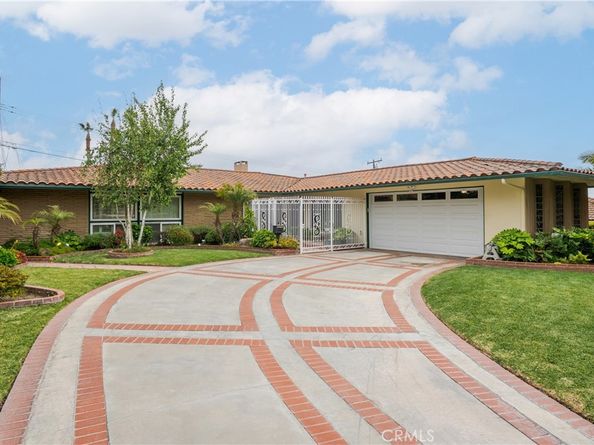 6636 Wooster Avenue, Los Angeles CA 90056