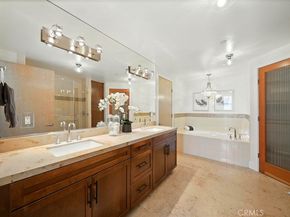 395 East 4th Street 39, Long Beach CA 90802