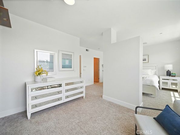 395 East 4th Street 39, Long Beach CA 90802