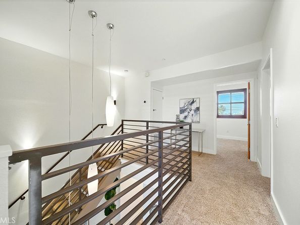 395 East 4th Street 39, Long Beach CA 90802