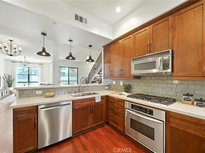 395 East 4th Street 39, Long Beach CA 90802