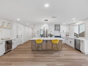 23452 Villena, Mission Viejo CA 92692