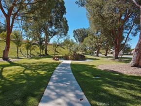 23452 Villena, Mission Viejo CA 92692