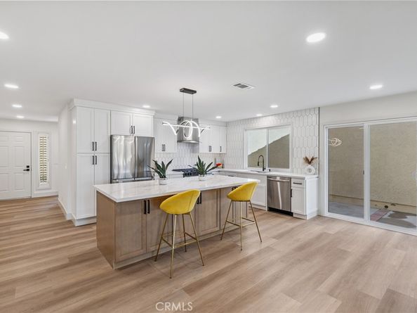 23452 Villena, Mission Viejo CA 92692