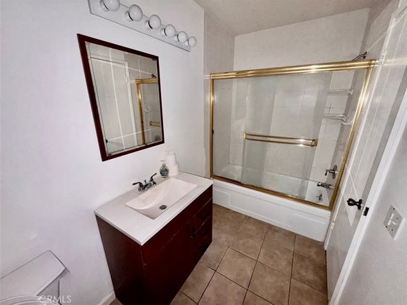 225 N Rose Street 410, Burbank CA 91505