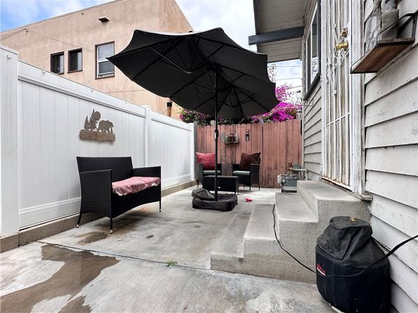 1633 E Erie Street, Long Beach CA 90802