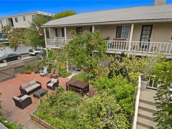 5901 E Ocean Boulevard, Long Beach CA 90803