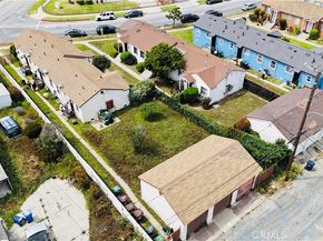 10846 S Manhattan, Los Angeles CA 90047