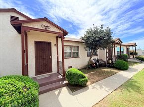 10846 S Manhattan, Los Angeles CA 90047