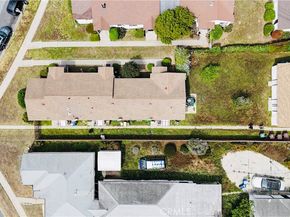 10846 S Manhattan, Los Angeles CA 90047