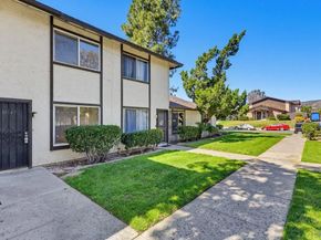 10347 Carefree Drive, Santee CA 92071