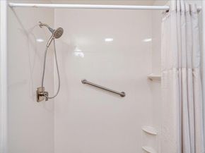 3839 Vista Campana S 66, Oceanside CA 92057