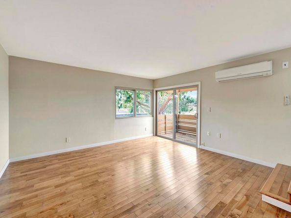 2666 Worden 8, San Diego CA 92110