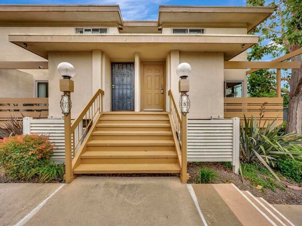 2666 Worden 8, San Diego CA 92110